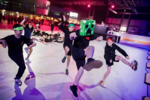 Photo d'un groupe d'élèves cosplay Minecraft lors du battle des écoles 2026